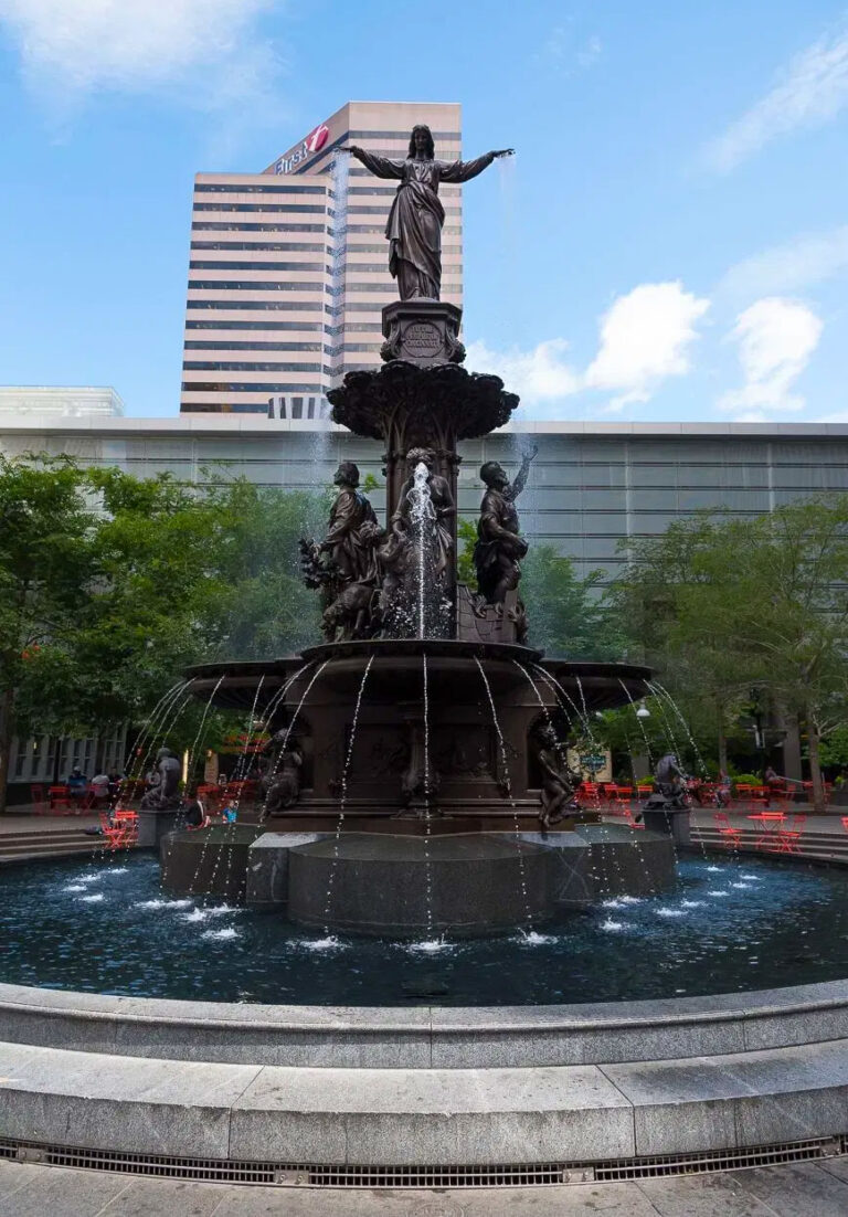 Lady-of-the-Fountain-Full-Shot